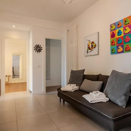 Elisa Sistine Chapel Apartament Rzym